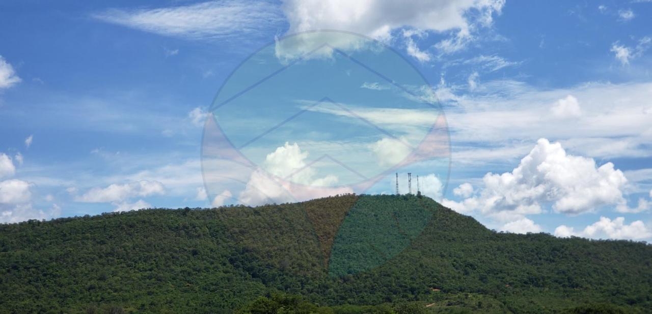 Espaco Morro Do Frota ปิเรนนอโปลิส ภายนอก รูปภาพ